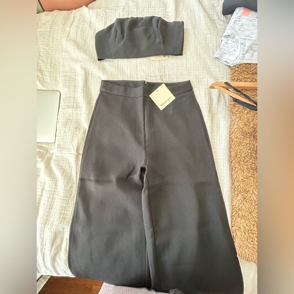 Black Two Piece set - Picture 2 of 2